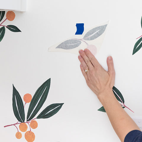 How to Arrange Wall Decals and Wall Stickers