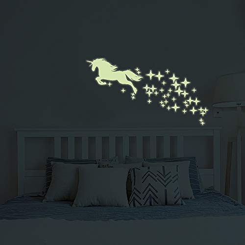 Unicorn glow in the dark wall sticker – Hold a star