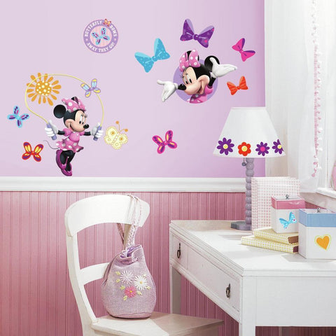 MINNIE BOW-TIQUE PEEL & STICK WALL DECALS