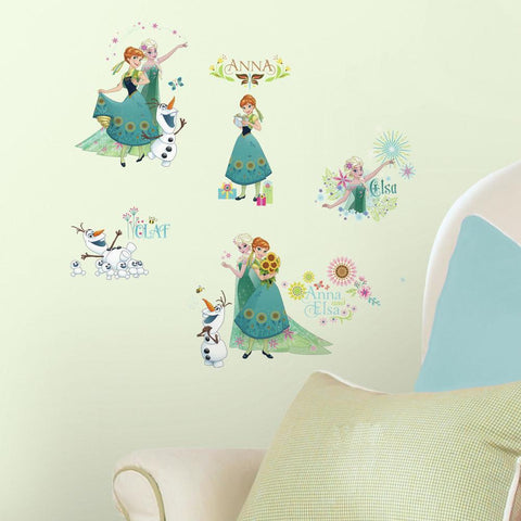 FROZEN FEVER PEEL AND STICK WALL DECALS